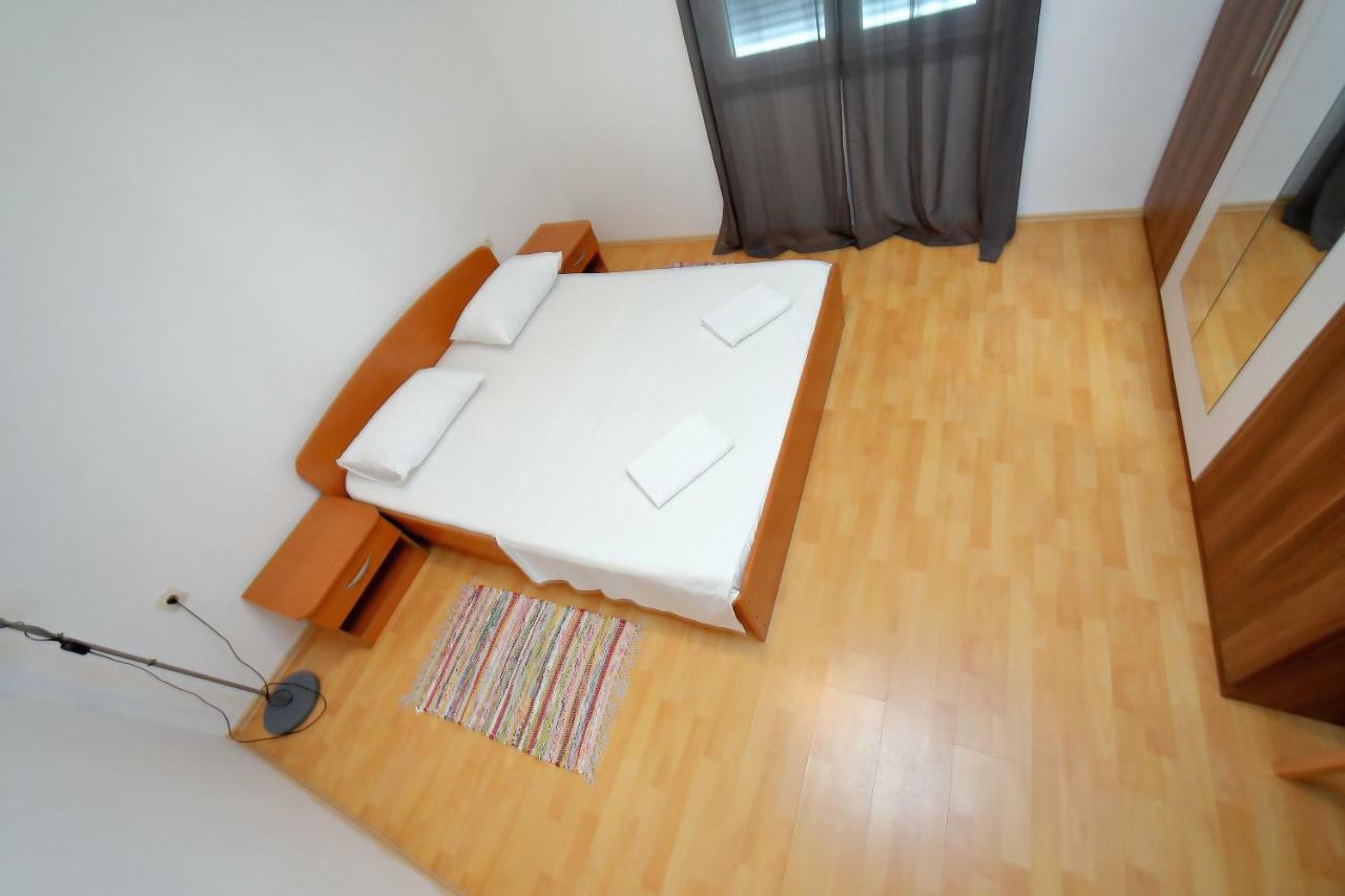 Holiday House Andrija ビビニェ エクステリア 写真