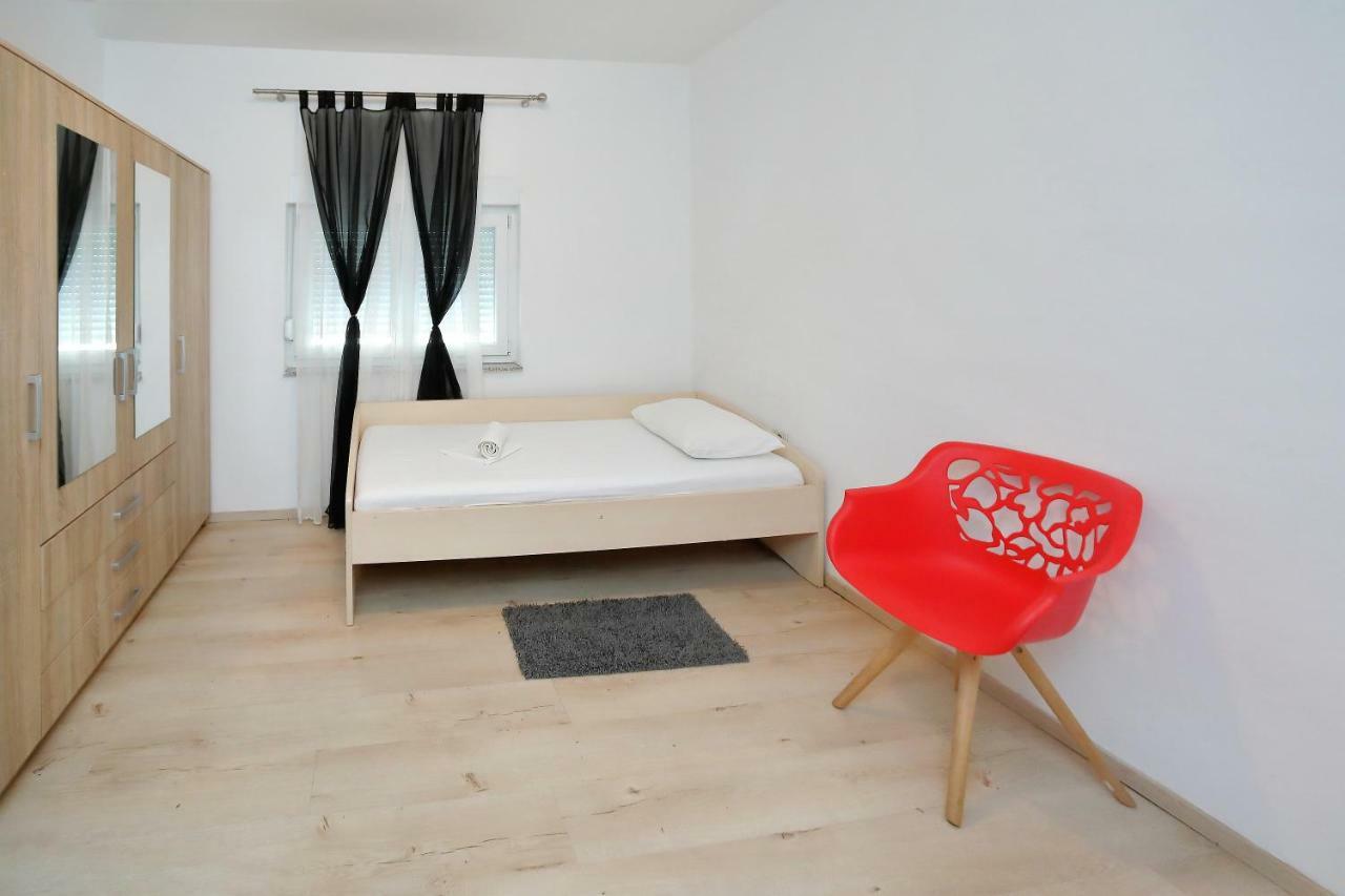Holiday House Andrija ビビニェ エクステリア 写真