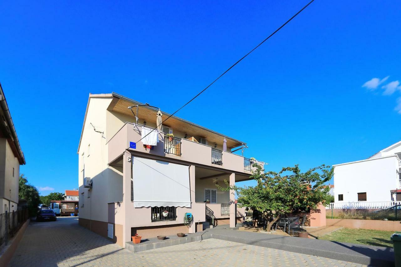 Holiday House Andrija ビビニェ エクステリア 写真